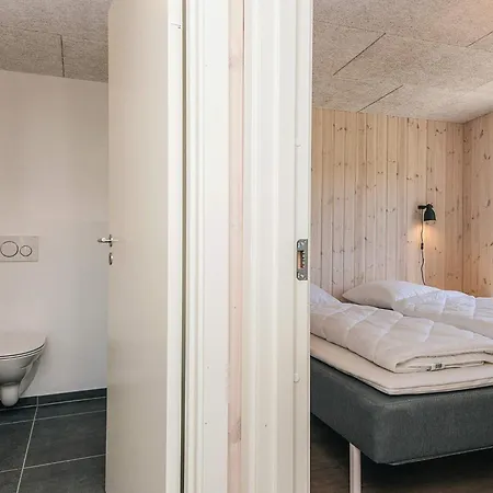 5 Star In Grenaa *