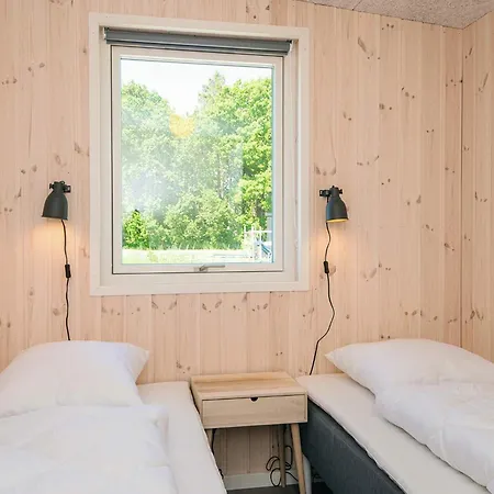 5 Star In Grenaa Brøndstrup